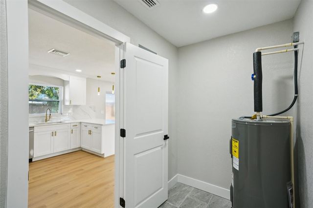 9061 SUNRISE DRIVE, Largo, FL 33773