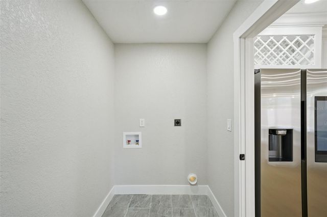 9061 SUNRISE DRIVE, Largo, FL 33773