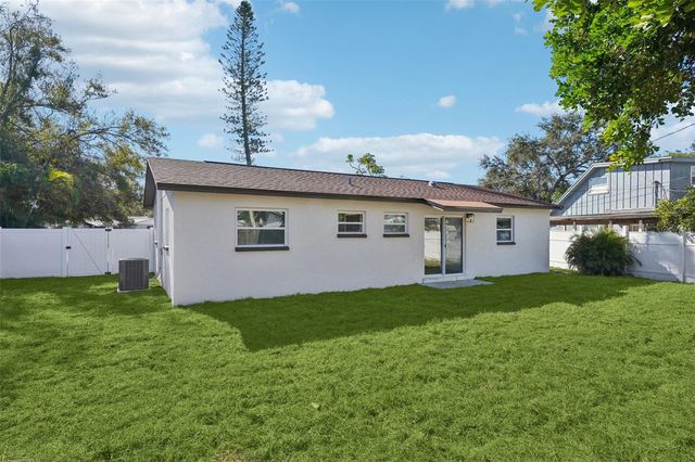 9061 SUNRISE DRIVE, Largo, FL 33773