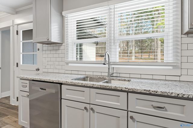 1409 Blevins Gap Road SE, Huntsville, AL 35802