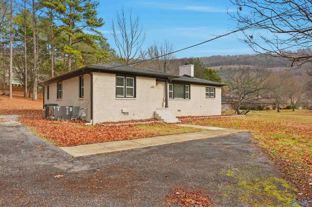 1409 Blevins Gap Road SE, Huntsville, AL 35802