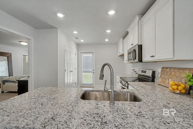 79 Summer Oaks Drive, Daphne, AL 36526