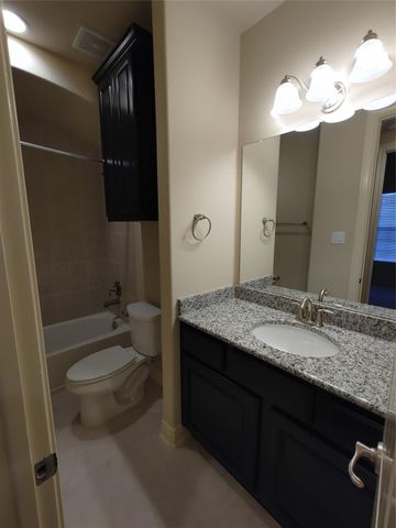 9014 Meacom Drive, Conroe, TX 77384
