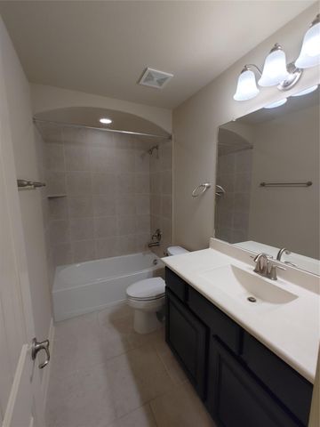 9014 Meacom Drive, Conroe, TX 77384