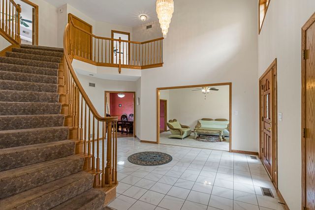 40322 N Golden Eagle Court, Antioch, IL 60002