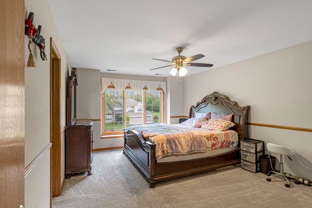 40322 N Golden Eagle Court, Antioch, IL 60002