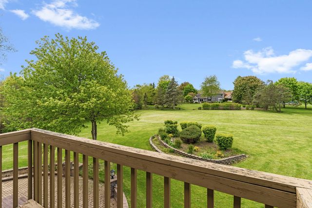 40322 N Golden Eagle Court, Antioch, IL 60002