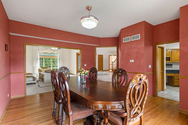 40322 N Golden Eagle Court, Antioch, IL 60002