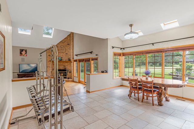40322 N Golden Eagle Court, Antioch, IL 60002