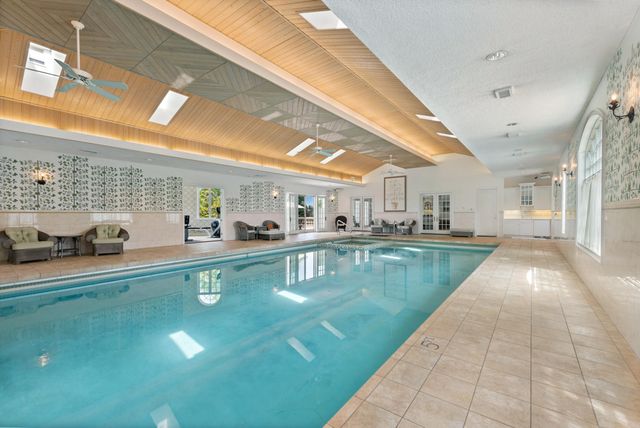 1700 Littler Drive, Chesterton, IN 46304