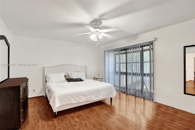 2999 Lakewood Lane, Hollywood, FL 33021