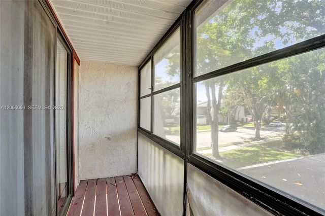 2999 Lakewood Lane, Hollywood, FL 33021