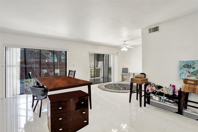 2999 Lakewood Lane, Hollywood, FL 33021