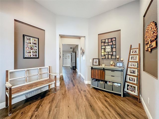 135 BLACKSTONE CREEK RD, Groveland, FL 34736