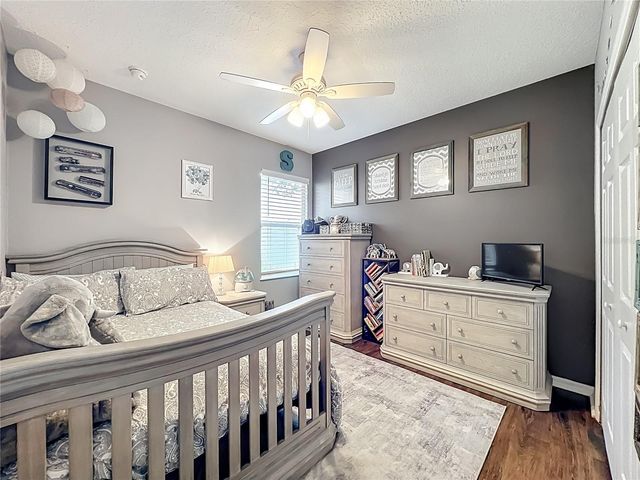 135 BLACKSTONE CREEK RD, Groveland, FL 34736