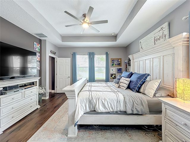 135 BLACKSTONE CREEK RD, Groveland, FL 34736