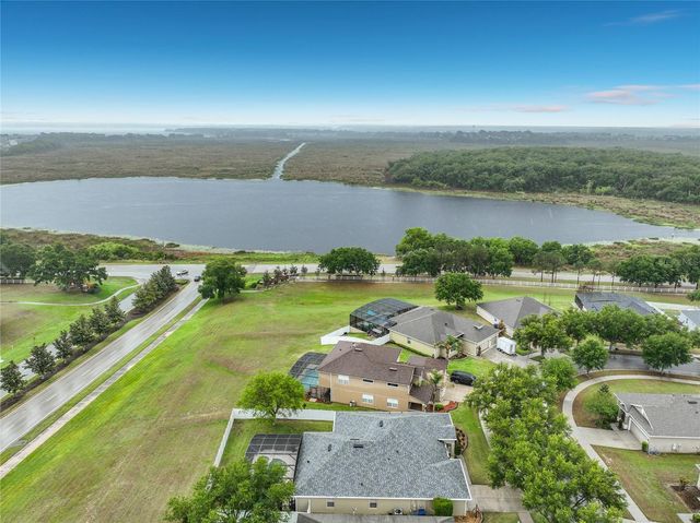 135 BLACKSTONE CREEK RD, Groveland, FL 34736