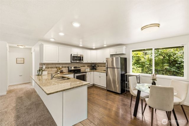 3325 44th Street Ct, Tacoma, WA 98443