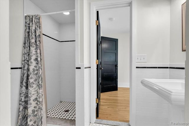 221 N Rogers Street, Northville, MI 48167
