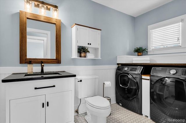221 N Rogers Street, Northville, MI 48167