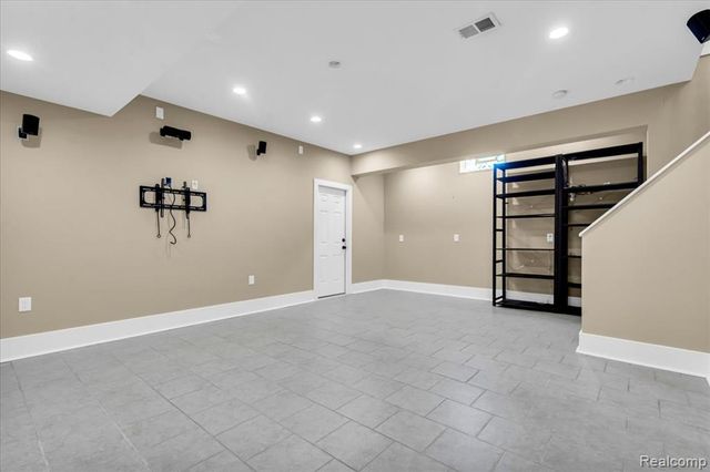 221 N Rogers Street, Northville, MI 48167