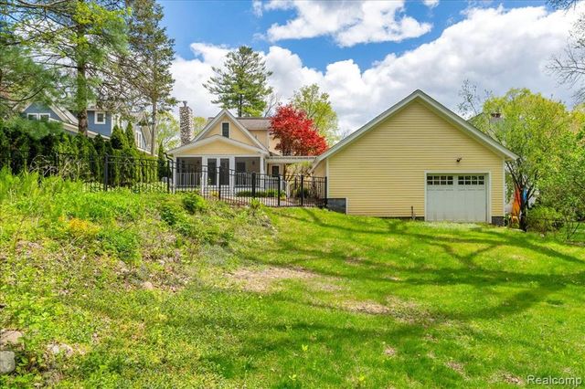 221 N Rogers Street, Northville, MI 48167
