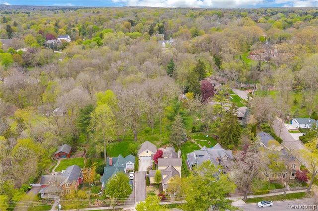 221 N Rogers Street, Northville, MI 48167