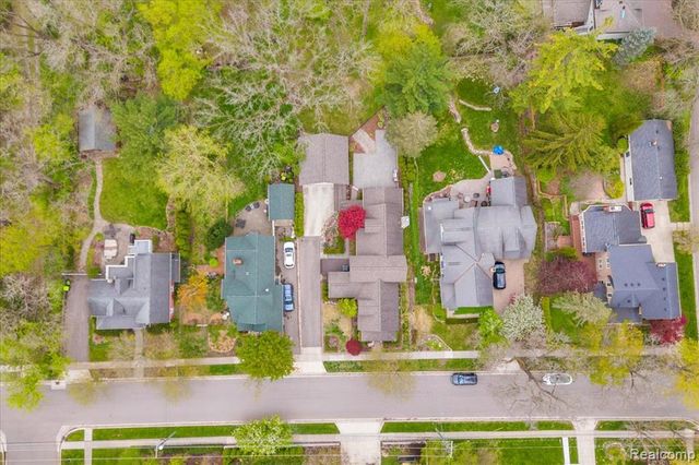 221 N Rogers Street, Northville, MI 48167