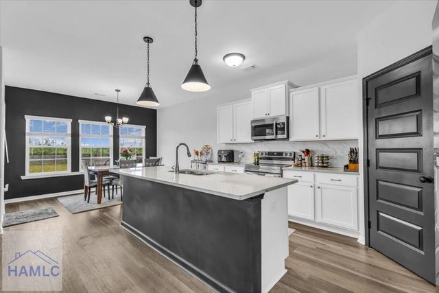 1489 Arnold Drive SE, Allenhurst, GA 31301