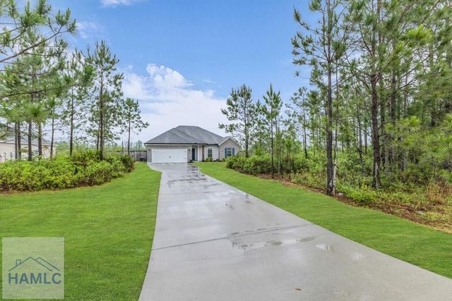 1489 Arnold Drive SE, Allenhurst, GA 31301