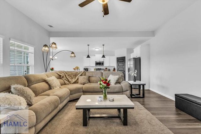 1489 Arnold Drive SE, Allenhurst, GA 31301