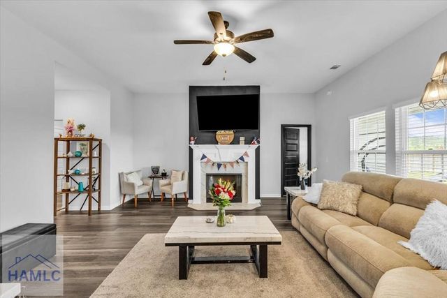 1489 Arnold Drive SE, Allenhurst, GA 31301