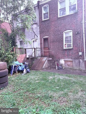 1107 PINE ST, Darby, PA 19023