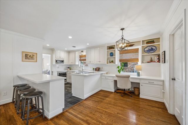 7614 Highmeadow Drive, Houston, TX 77063