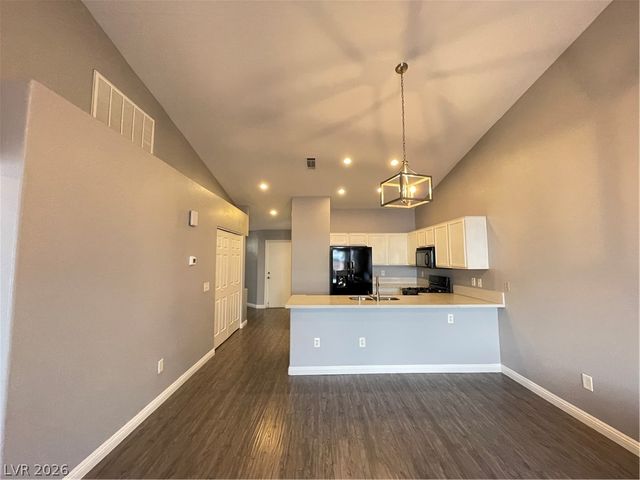 5151 Briar Patch Way, Las Vegas, NV 89118