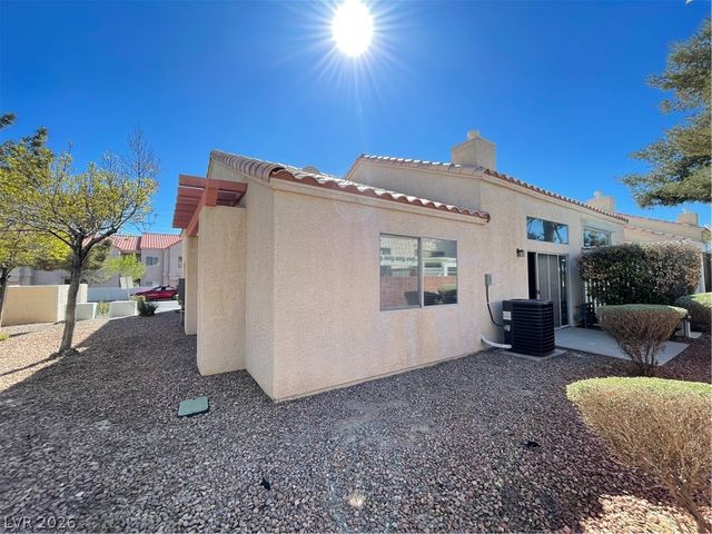 5151 Briar Patch Way, Las Vegas, NV 89118