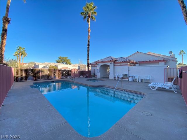 5151 Briar Patch Way, Las Vegas, NV 89118