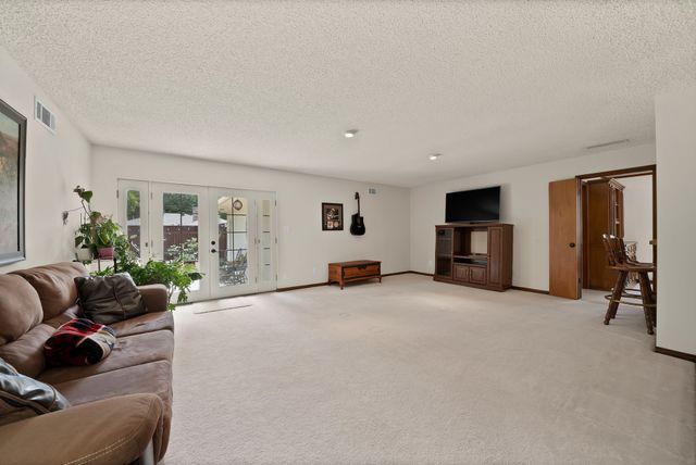 9630 Fallbrook Drive, Dallas, TX 75243