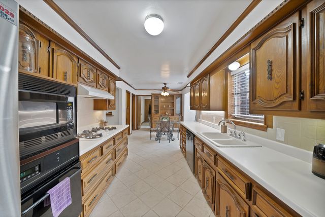 9630 Fallbrook Drive, Dallas, TX 75243