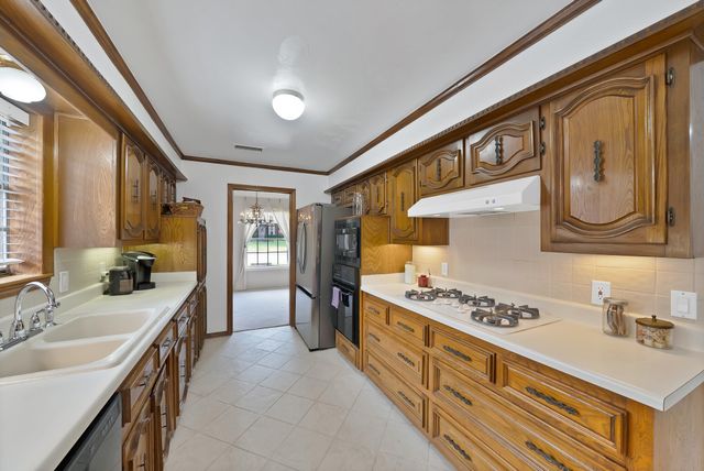 9630 Fallbrook Drive, Dallas, TX 75243