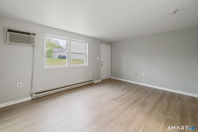 1081 New Haven Road 11A, Naugatuck, CT 06770