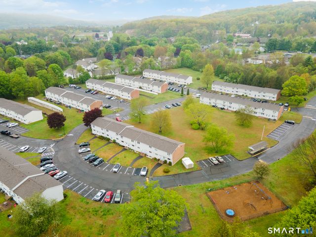 1081 New Haven Road 11A, Naugatuck, CT 06770