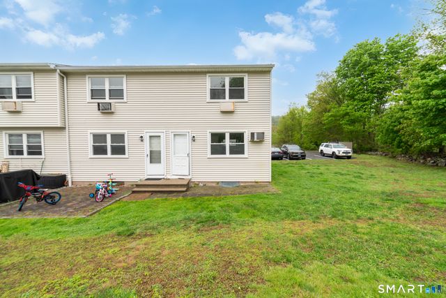 1081 New Haven Road 11A, Naugatuck, CT 06770