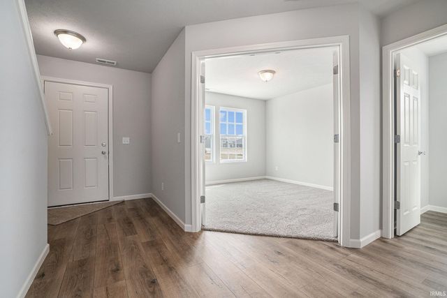 8213 Catberry Trail, Fort Wayne, IN 46804