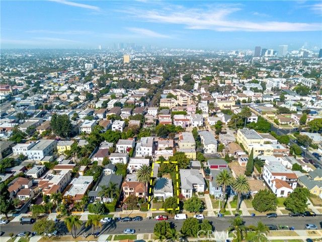 1327 Meadowbrook Avenue, Los Angeles, CA 90019