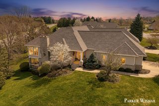 2661 Village Circle Sw 15, Byron Twp, MI 49315