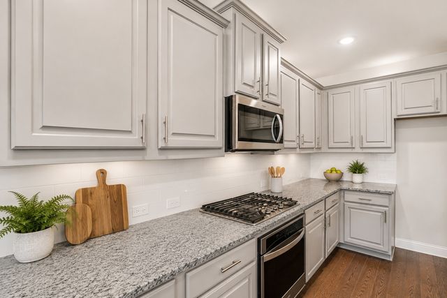 1613 Frankford Drive, Forney, TX 75126