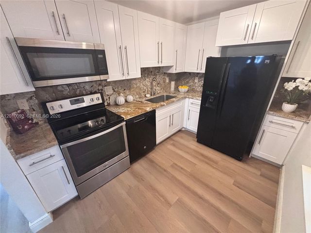 8050 W Mcnab Rd 212, Tamarac, FL 33321