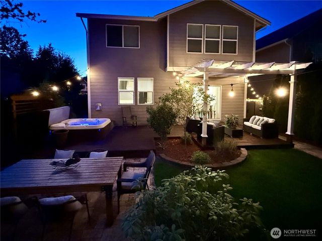 22891 SE 263rd Street, Maple Valley, WA 98038