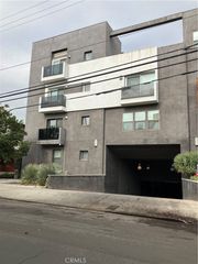 11925 KLING 206, Valley Village, CA 91607